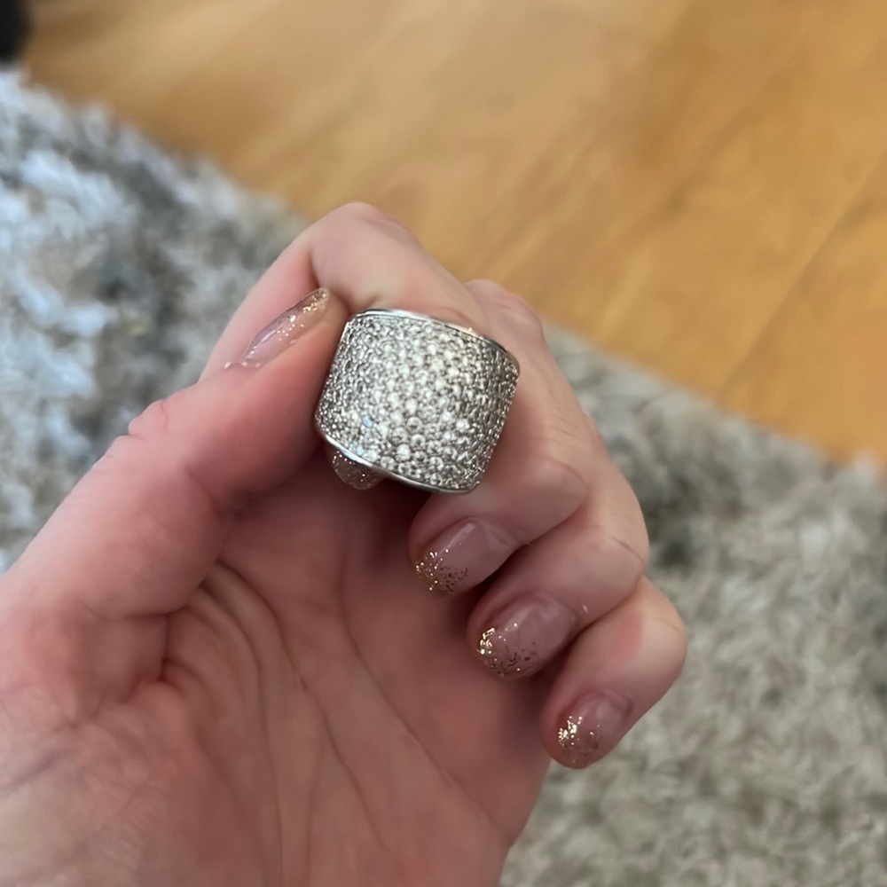Large Sparkly silver ring